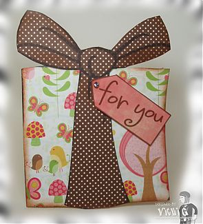 Paper Pieced Birthday Present.jpg