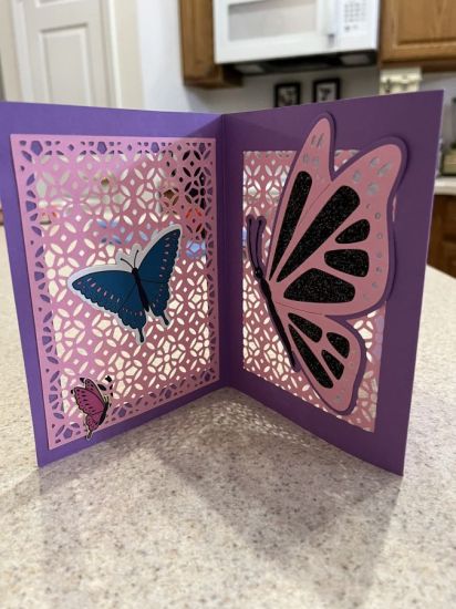 Keywords: Eyelet Butterflies, Medallion Background Die, Butterfly Die from Sincerely Yours Card Kit 3/24