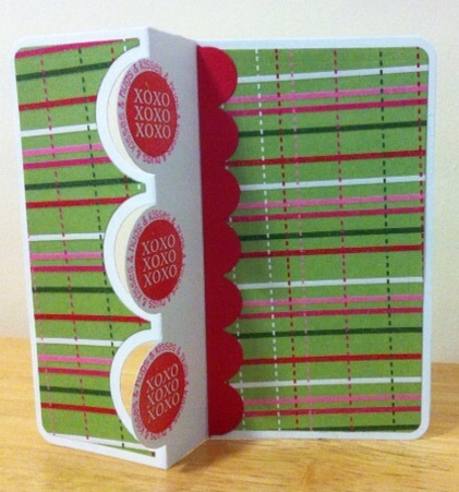 Valentines Day card
Triple circle flip-its card. Love2hug, icons4us & created4you stamp sets. Misc: patterned paper, white Cardstock 
