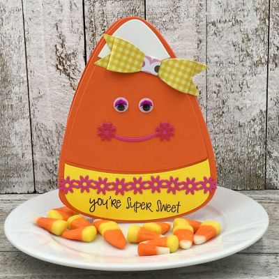 You’re Sweet
Large Bow Die, Candy Corn Fold-it, Sizzix Border Words Set, May 2018 Kit Club: sentiment, TSOL papers and ink
Keywords: CandyCornFold