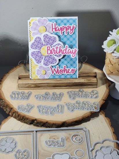 Keywords: birthday, flower, fold over
